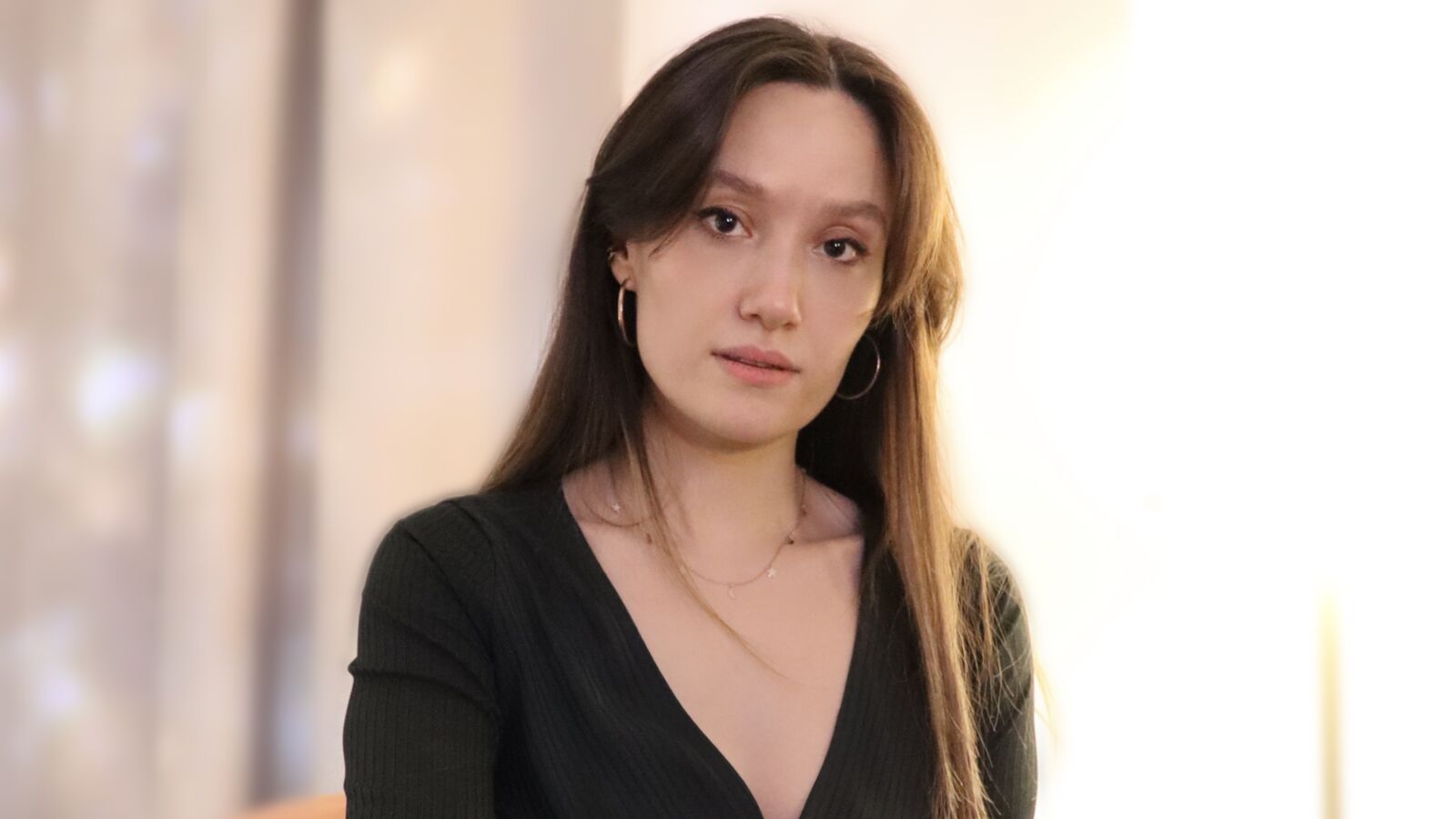 AgnesCranberry glamour portrait