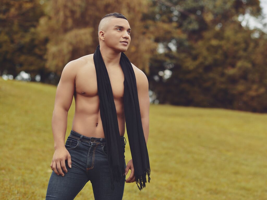TiagoAndrade Nackt