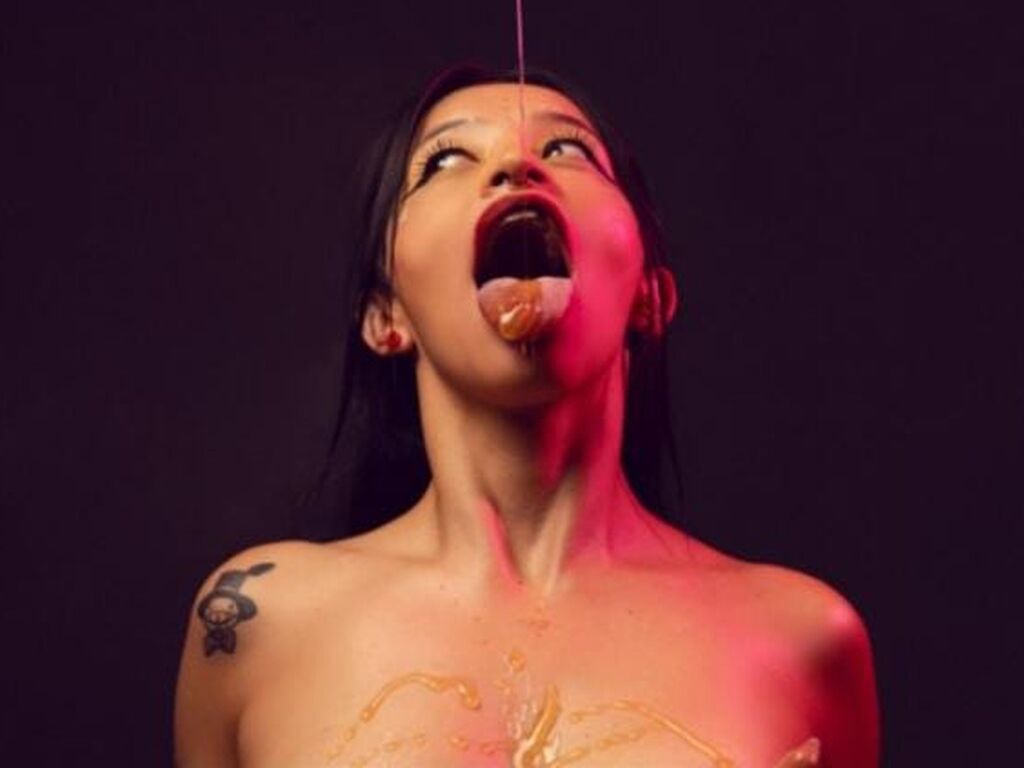 AteneaRouge Profile Image