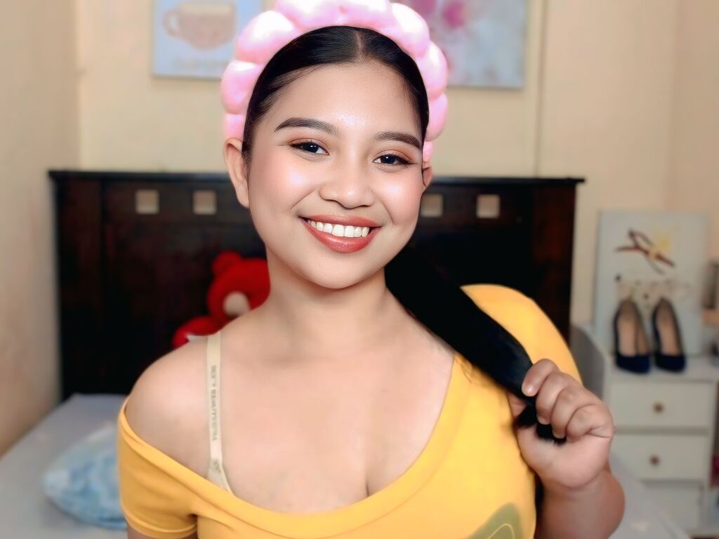 webcam model SophiaCharms from Web Night Cam webcam model SophiaCharms from Web Night Cam