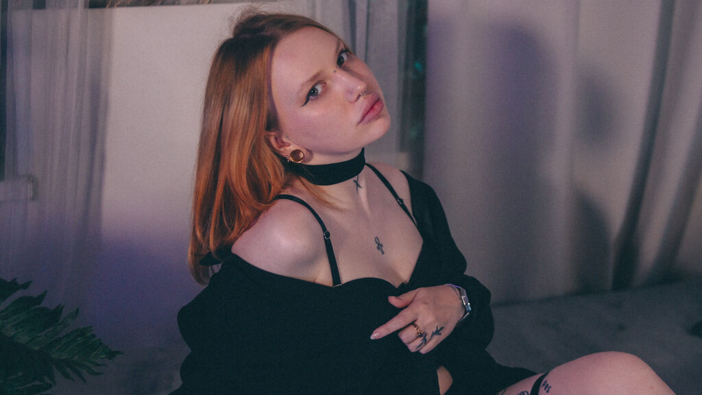 NaomiSirenal online on GirlsOfJasmin