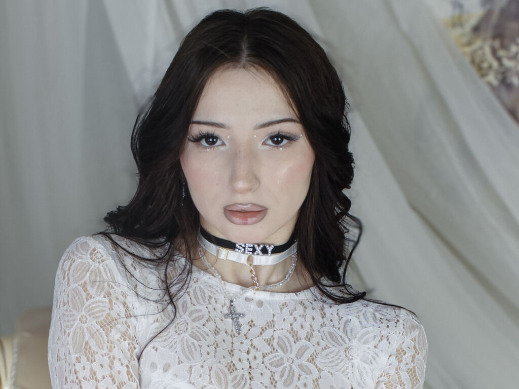 ChloeLefevre age 18