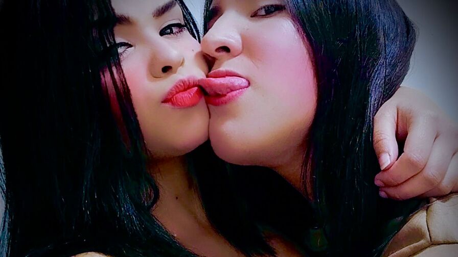 Watch KiaraAndPollyy live on Free Erotic Fantasy