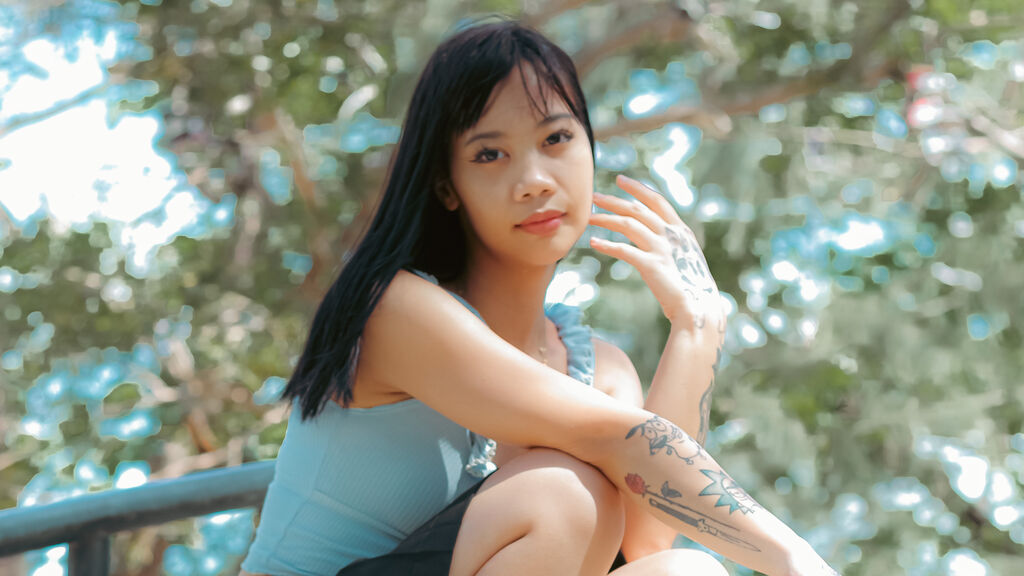 RheaRose online cam on GirlsOfJasmin