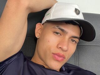 free chat online BryanRamos