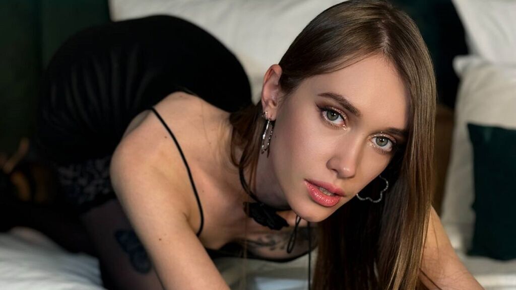 ChristineMorris online on GirlsOfJasmin