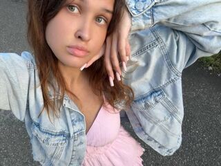 JazminHalajian JazminHalajian