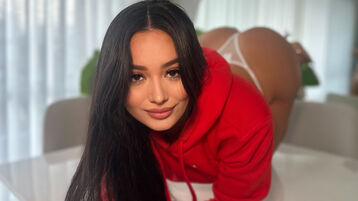 SofyHil webcam show