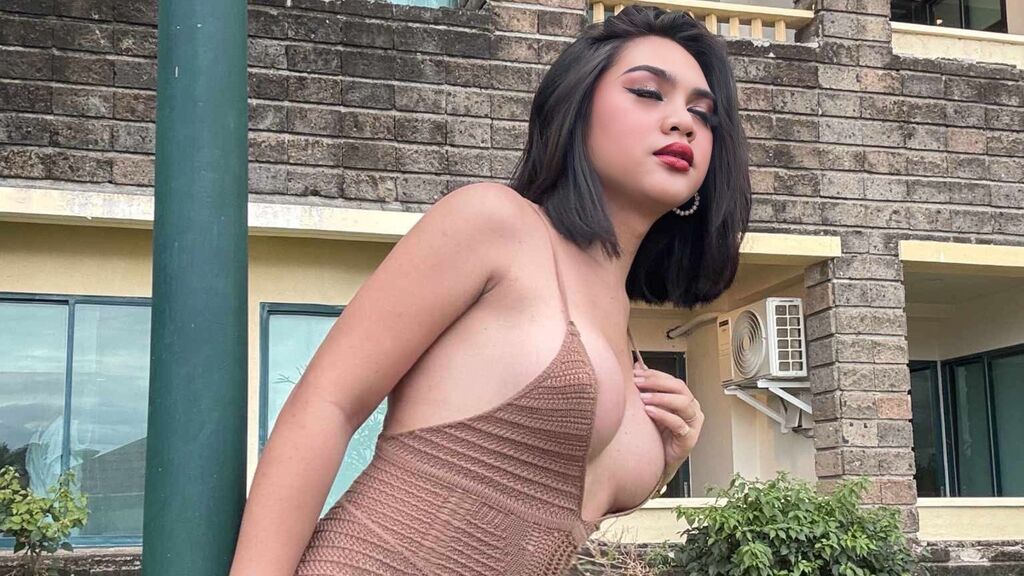 Sex chat gratuit in direct cu SabelleHernandez pe LiveJasmin