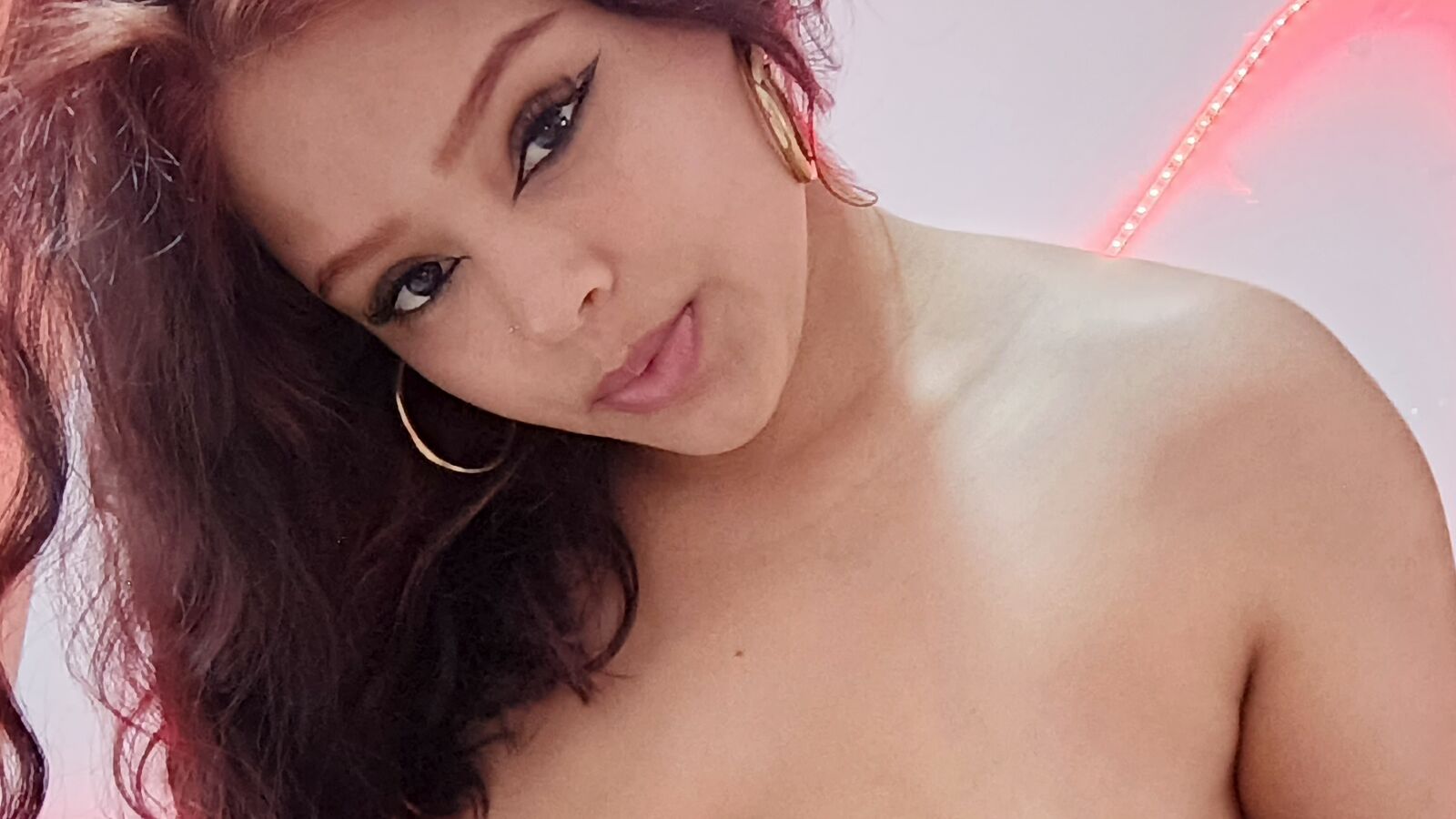 SarithaFox erotic portrait
