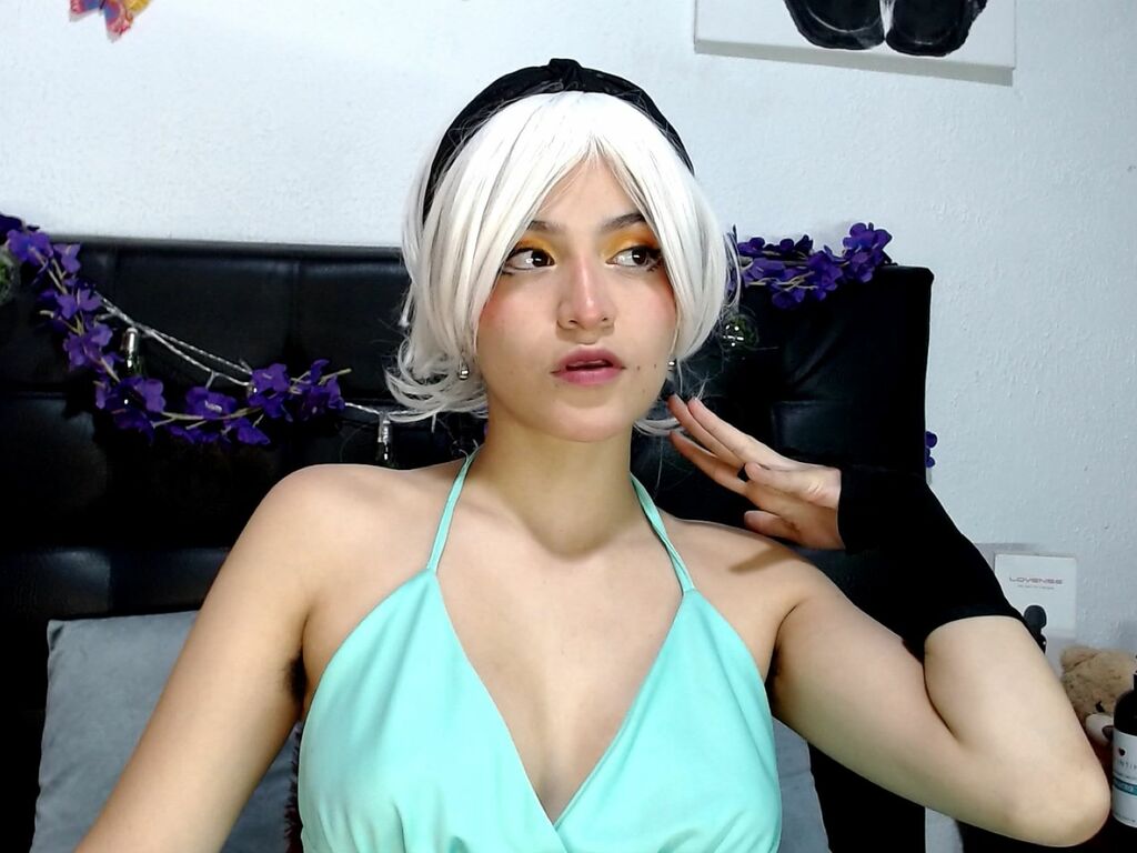 ShanthalSato naked webcams videochat