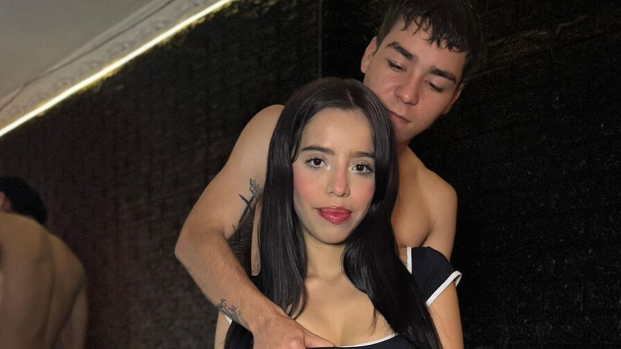 Watch LucyAndJacks live on Jasminedc