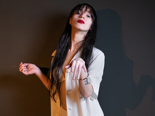 Webcam model EmaFafos from LiveJasmin