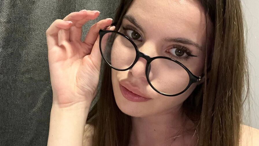 Watch JoannieZbierski live on DMS List