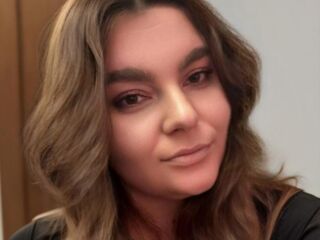 MeganDarcy]