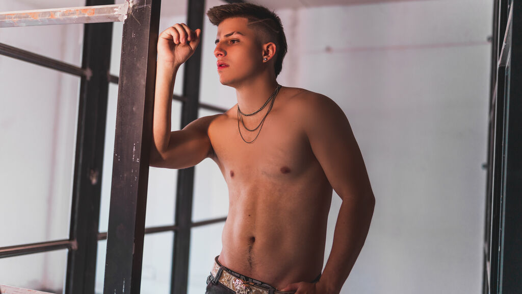 TylerCross's profile from LiveJasmin at BoysOfJasmin'