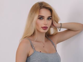 live sex room FloraWillson