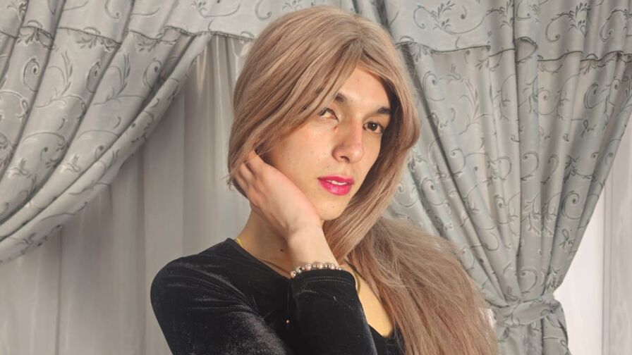 Watch AllisonPearzon live on Thewebcamzone