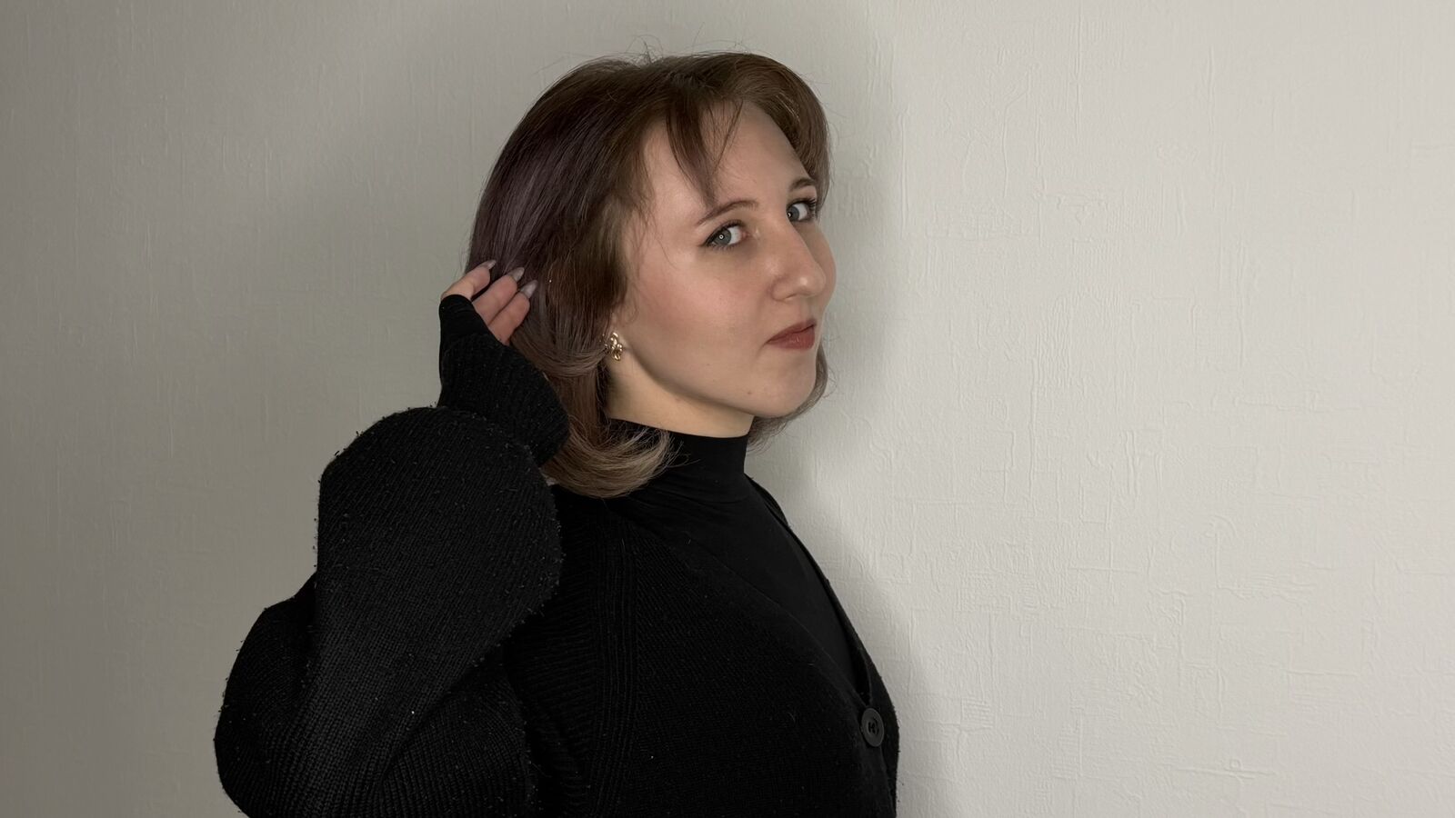 ElayneSehnert erotic portrait