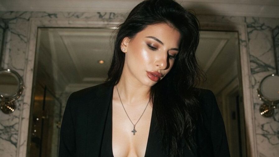 Live Sex Chat with NikaBlekmun