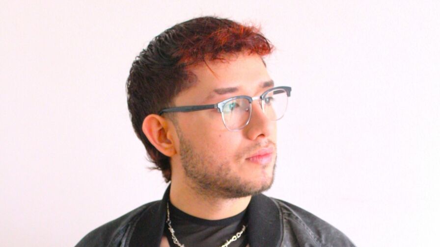 Watch JakeGrants live on Useporn