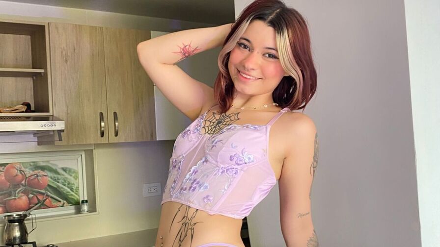 MayaDilucas's live cam