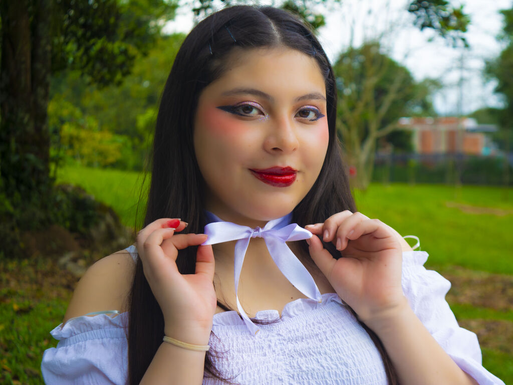 AnnaBeltrann Profile Image