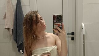 Kostenlos Nackt MerlynHepburn