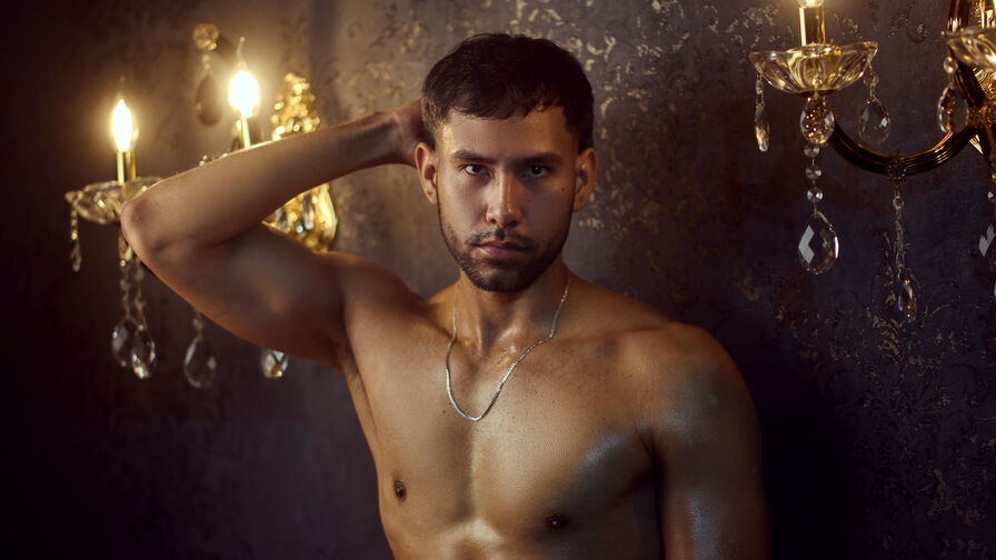 Watch AronCruz live on Free Erotic Fantasy
