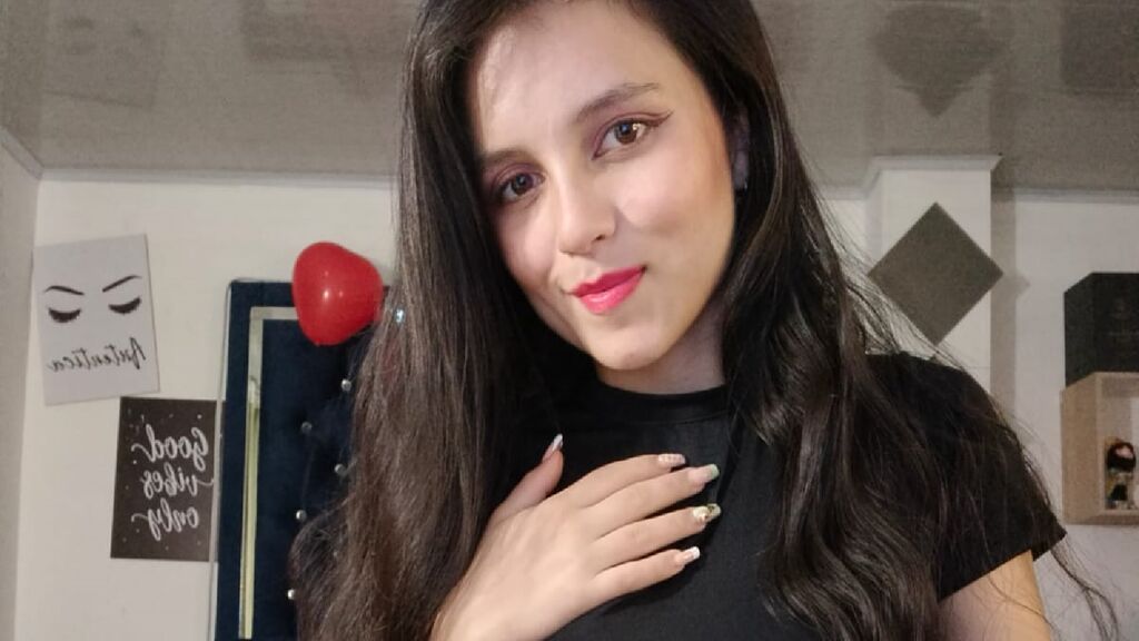  online at GirlsOfJasmin