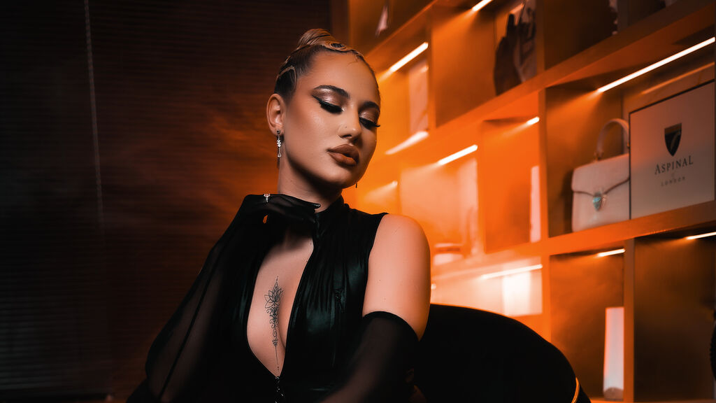 ChloeGracey Live Chat on LiveJasmin