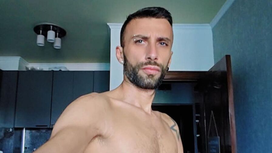 Watch GeorgeNehme live on DMS List