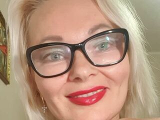 flirt chat room LillitBerry
