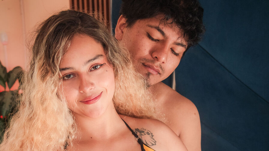 Watch AshelyandJacobo live on Amateur Porn