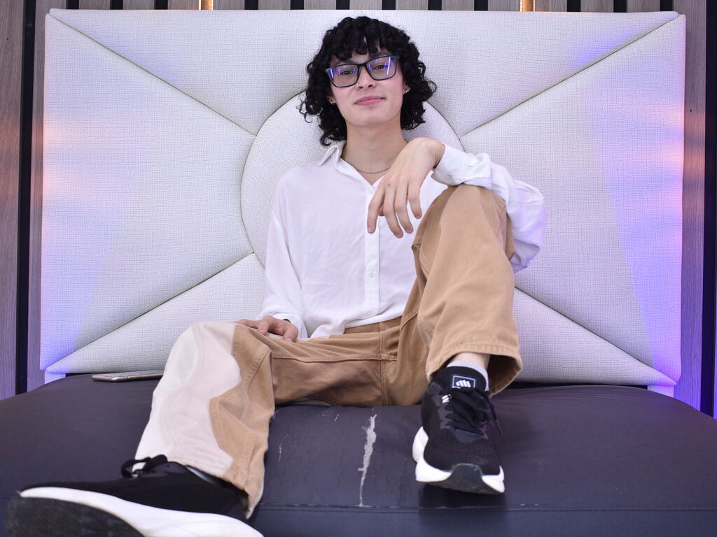 BryanArias Profile Image