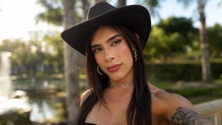 AndreaHolbrook trans cam profile