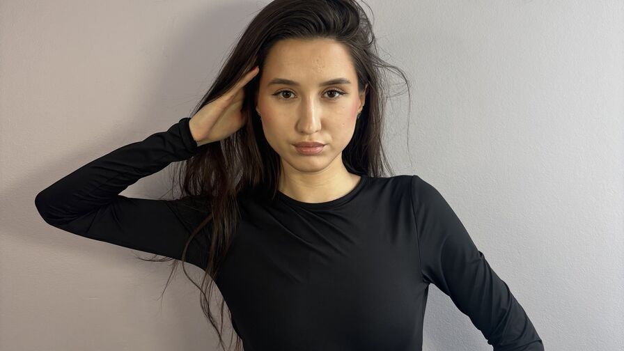 Live HD Nude Chat with MirelNaomi