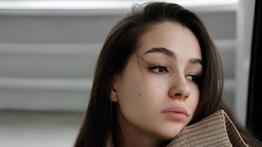 Watch BelkisKaroly live on Cuties