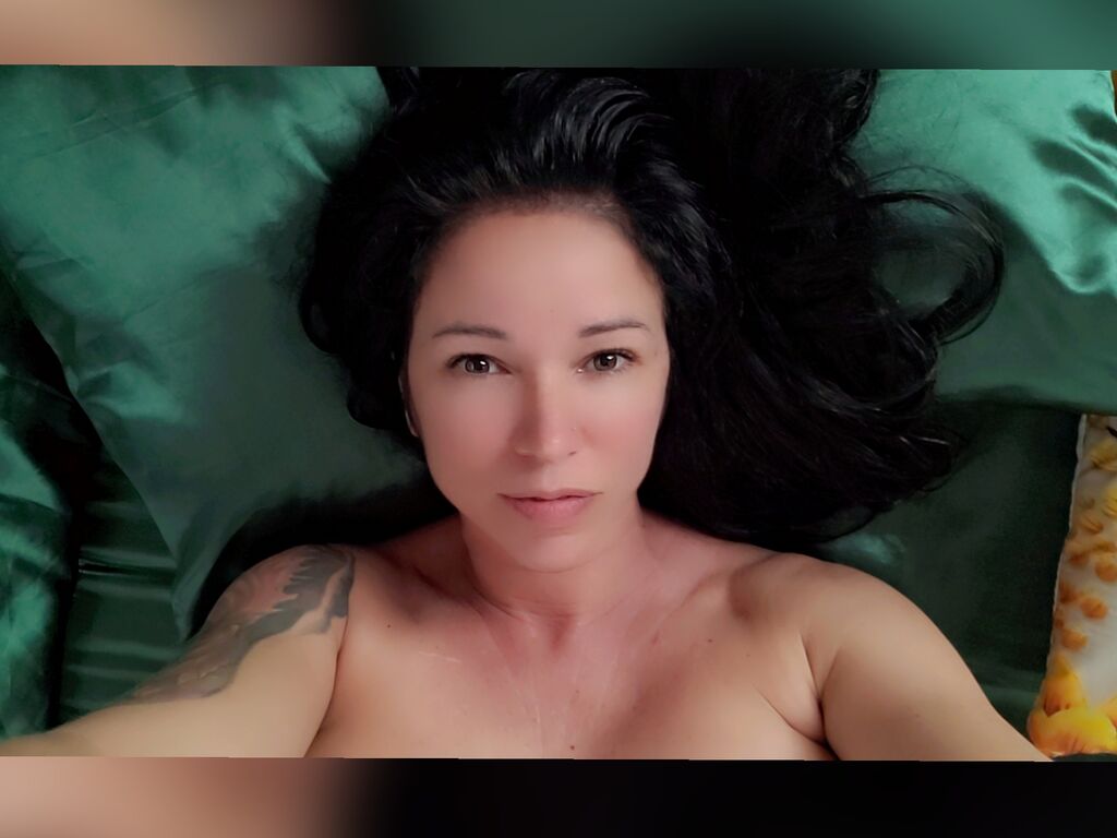 MorellaFox Photo