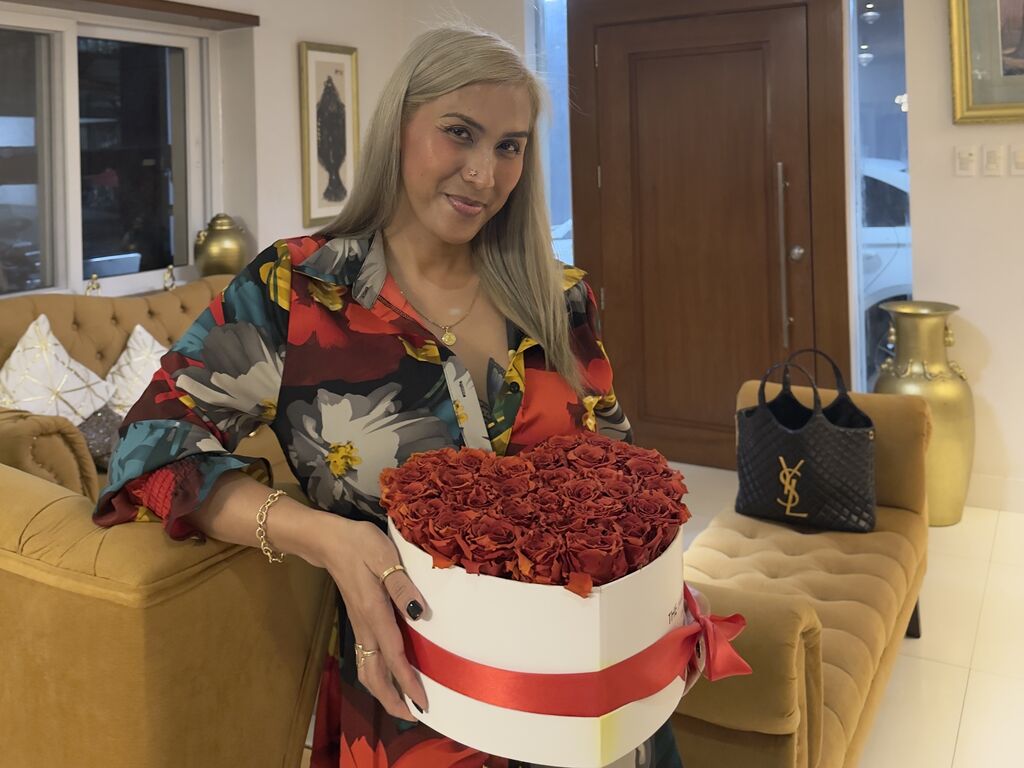 StacyManalo from Web Night Cam