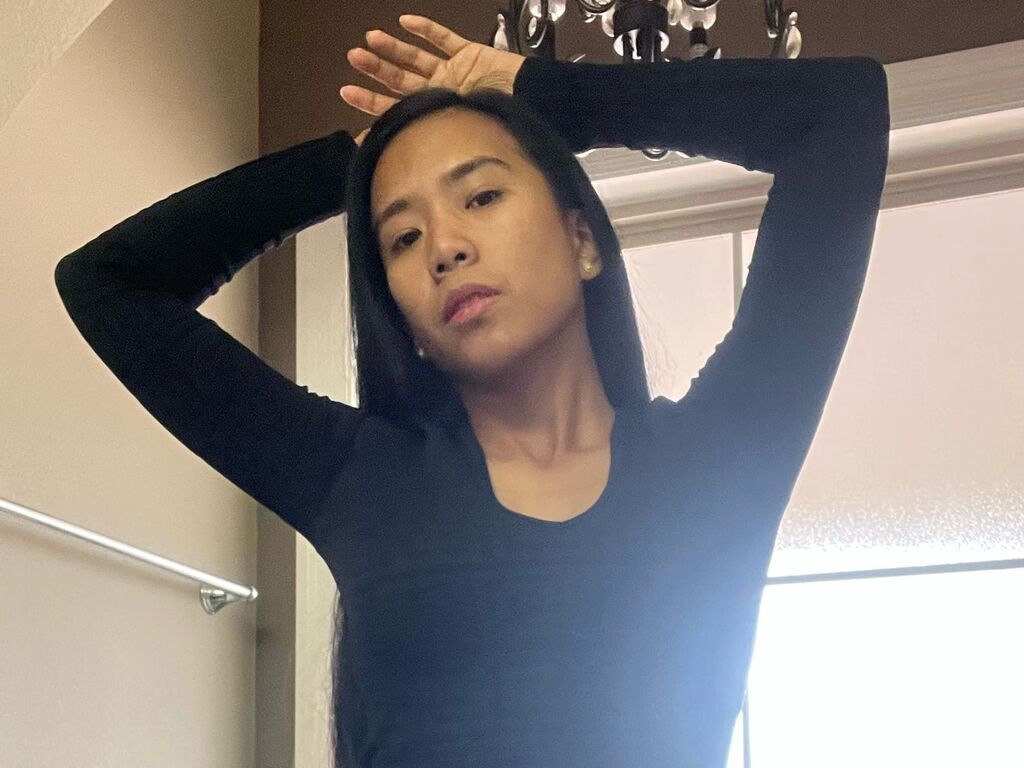 ZinniaRose Profile Image
