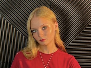 NanaJackson Porn Show
