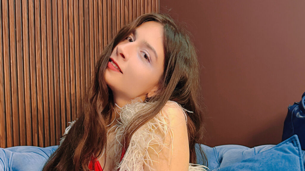 AdrianaCline cover