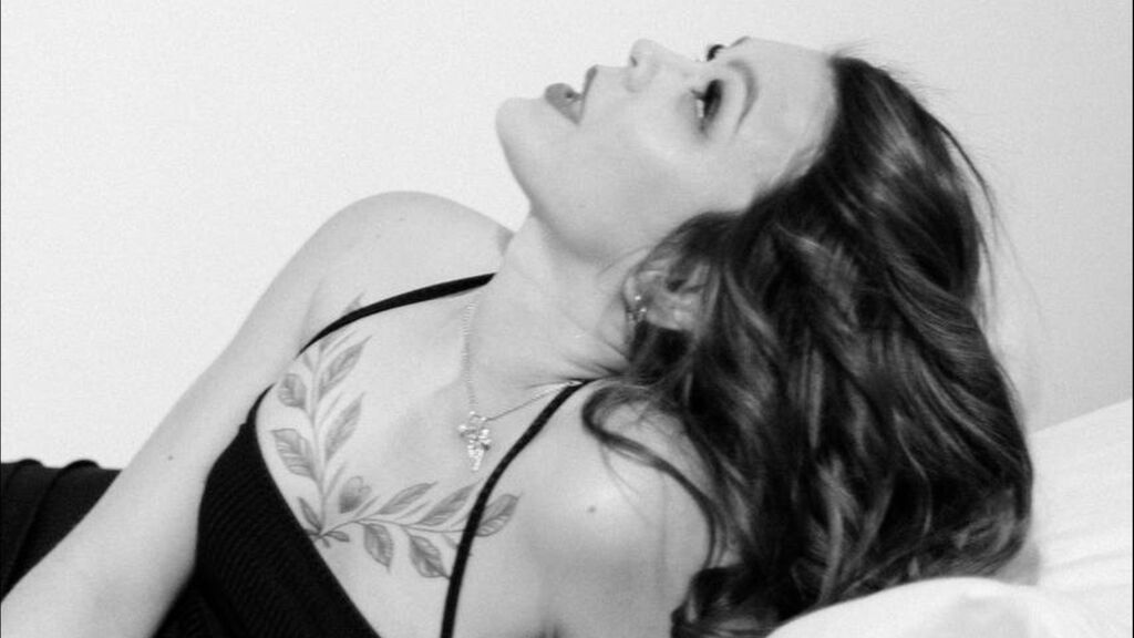 Sex chat gratuit in direct cu JerryHall pe LiveJasmin