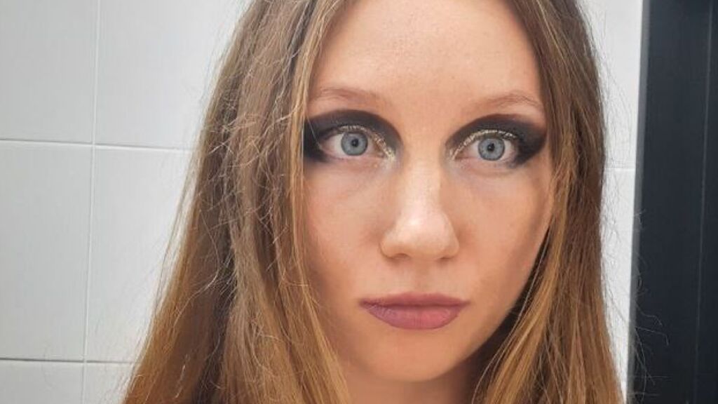 SofiaVaan live cam model at LiveJasmin