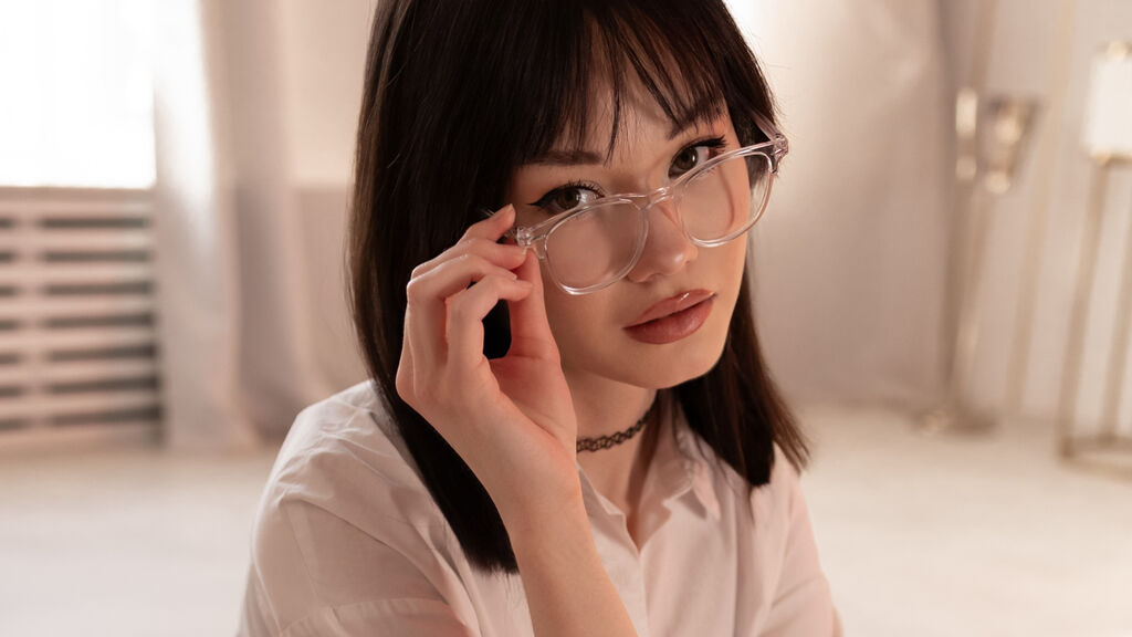 Statistics of YumiLin cam girl at GirlsOfJasmin