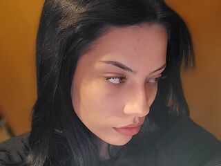 LiveJasmin MonicaWow