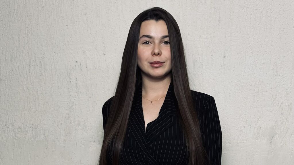 GuinevereBlythe online on GirlsOfJasmin