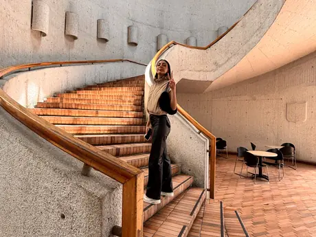 Chat with LaurenHwik