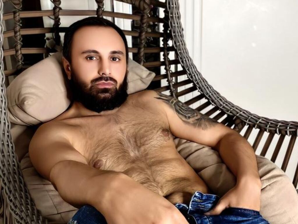 AdamRusso's live cam
